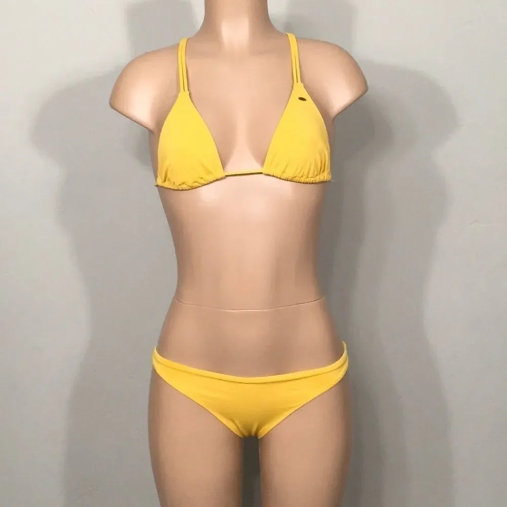 O’Neill golden yellow strappy bikini set. NWT